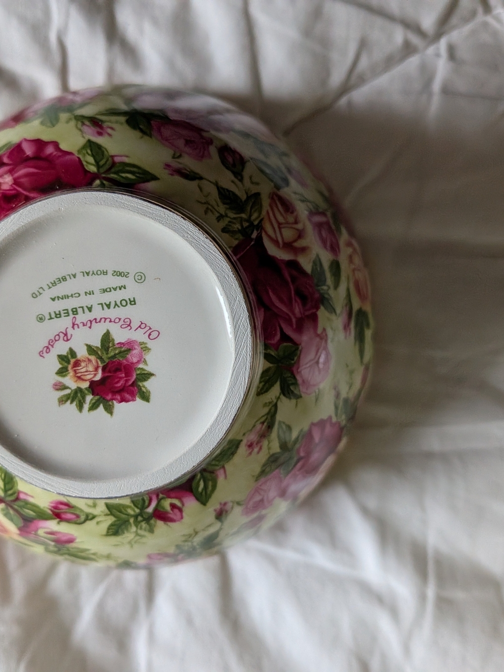 Royal Albert Cup And Tea Pot Set Vintage Rose Tea Set Sugar Bowl with Gold Trim - Picture 6 of 9